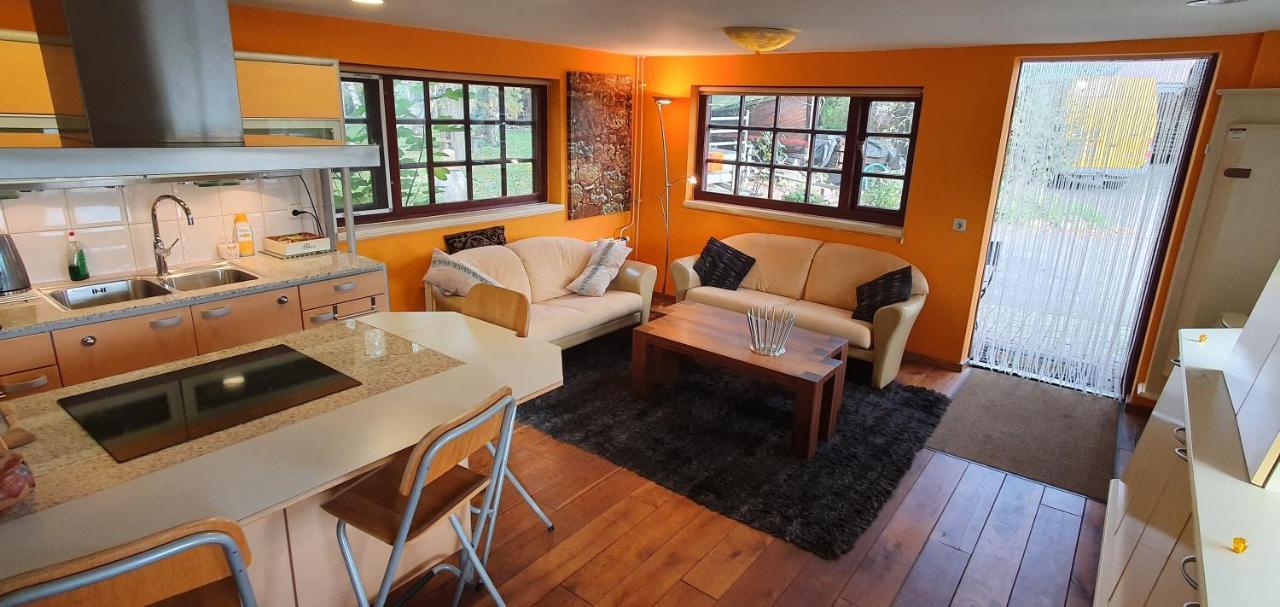 Art, Bed & Breakfast Velden Luaran gambar