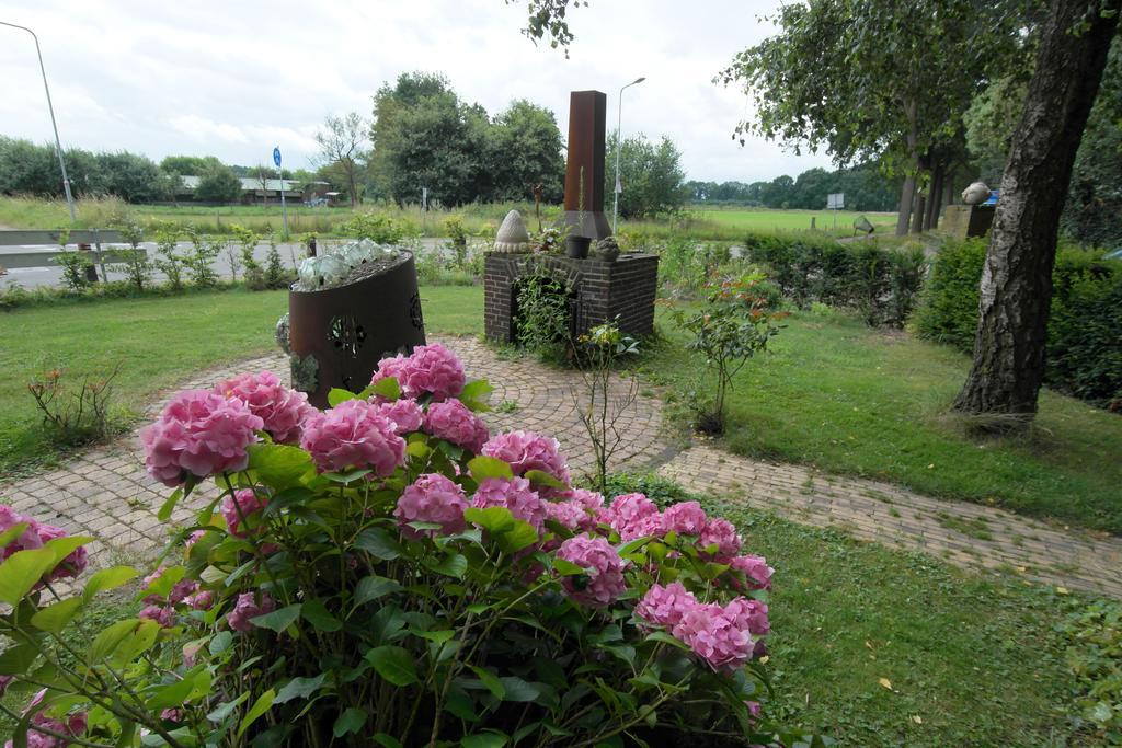 Art, Bed & Breakfast Velden Luaran gambar