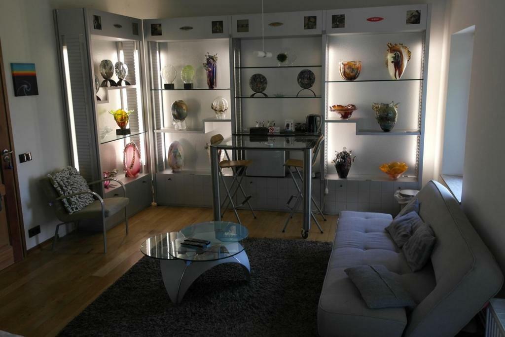 Art, Bed & Breakfast Velden Luaran gambar